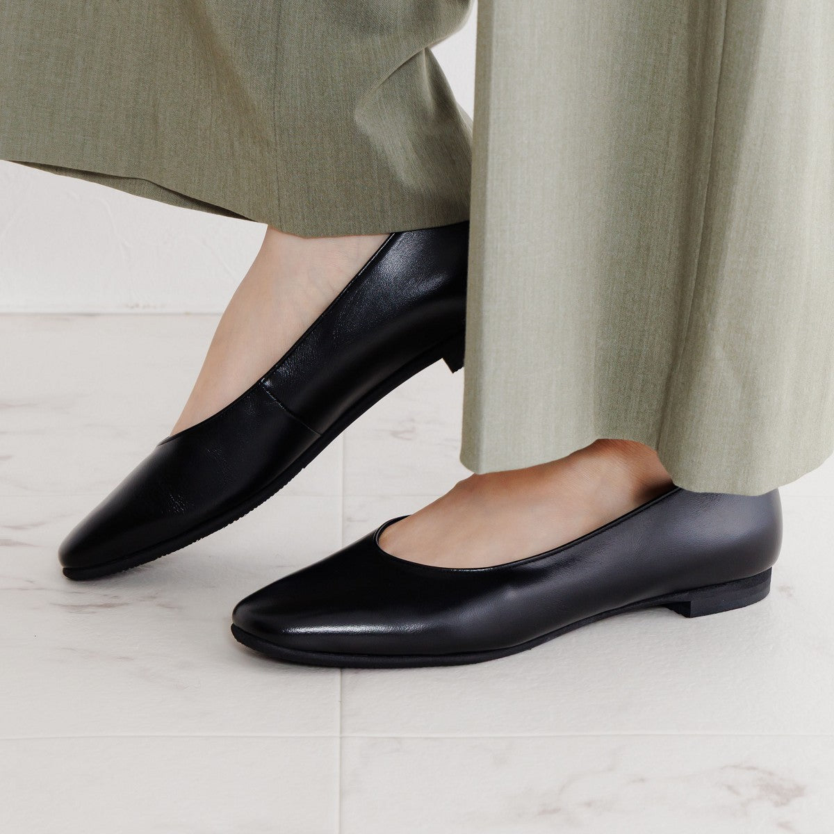 1.5㎝ヒールブラックパンプス/600007