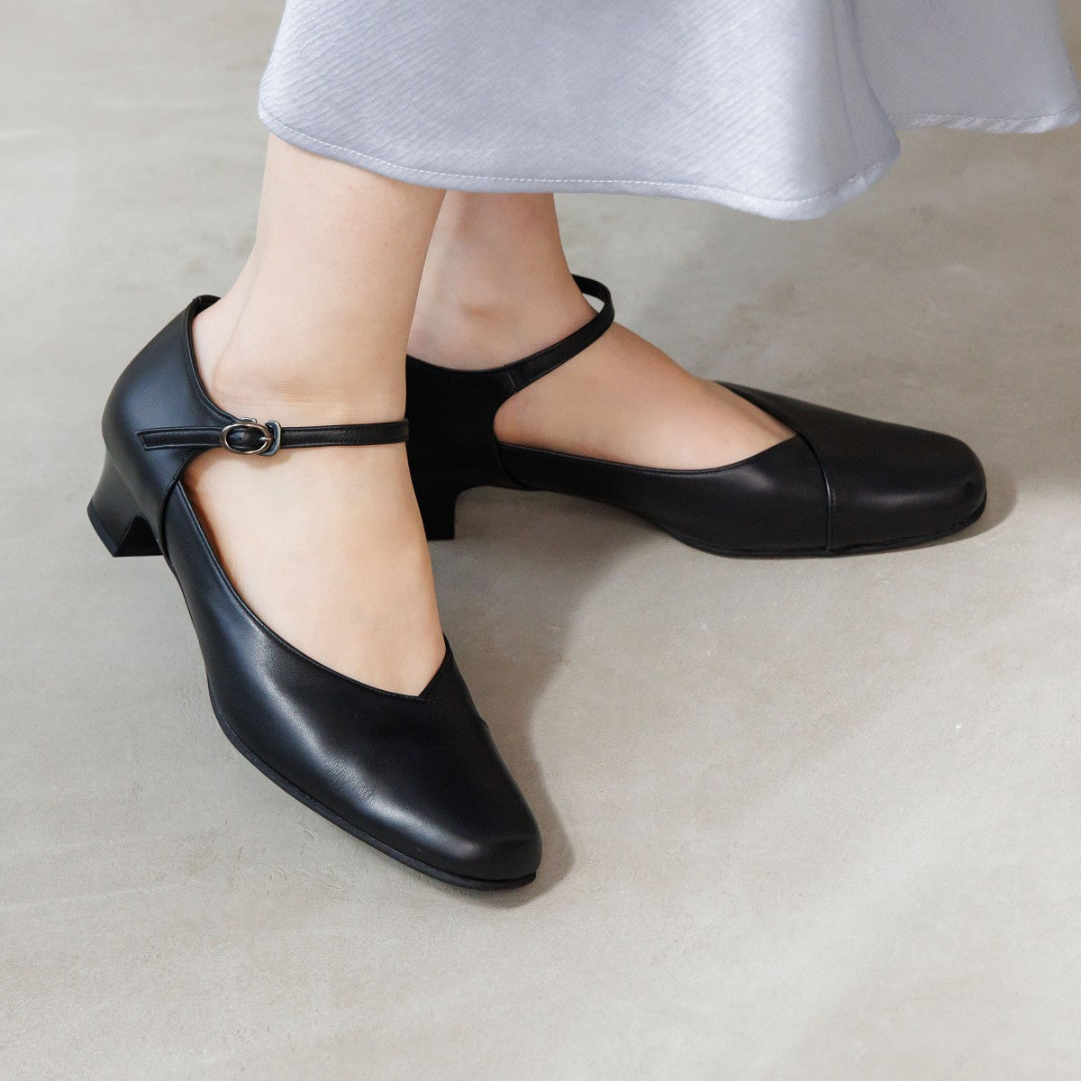 快適ウォークパンプス】3.5cmヒールストラップパンプス/605006