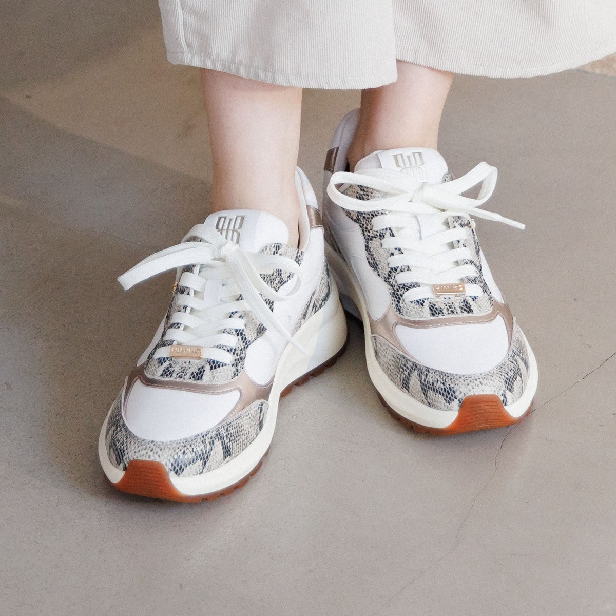 【25AW】コンビデザインスニーカー/607005