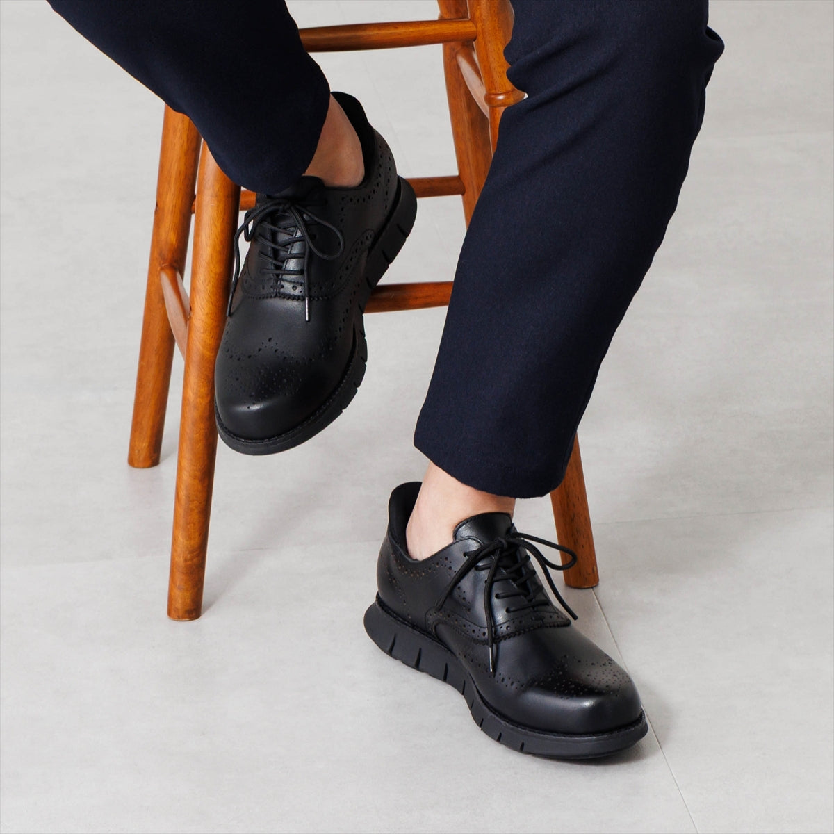 【26AW】【瞬間フィット】メンズハンズフリーウィングチップオックスフォード/607103