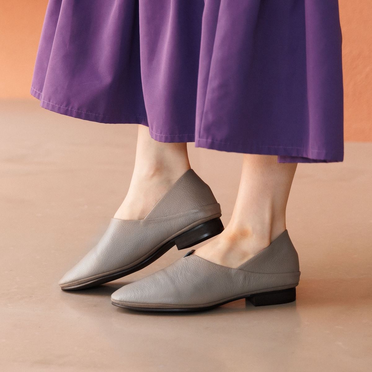 【25AW新色】【快適ウォークパンプス】ソフトフラットシューズ/635305
