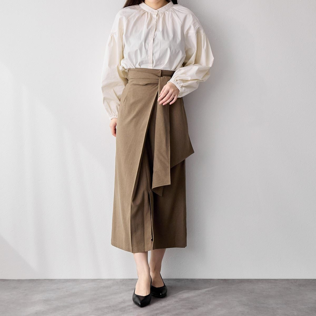 WEB限定デザイン/再入荷】アシンメトリーポインテッドトゥパンプス/640002