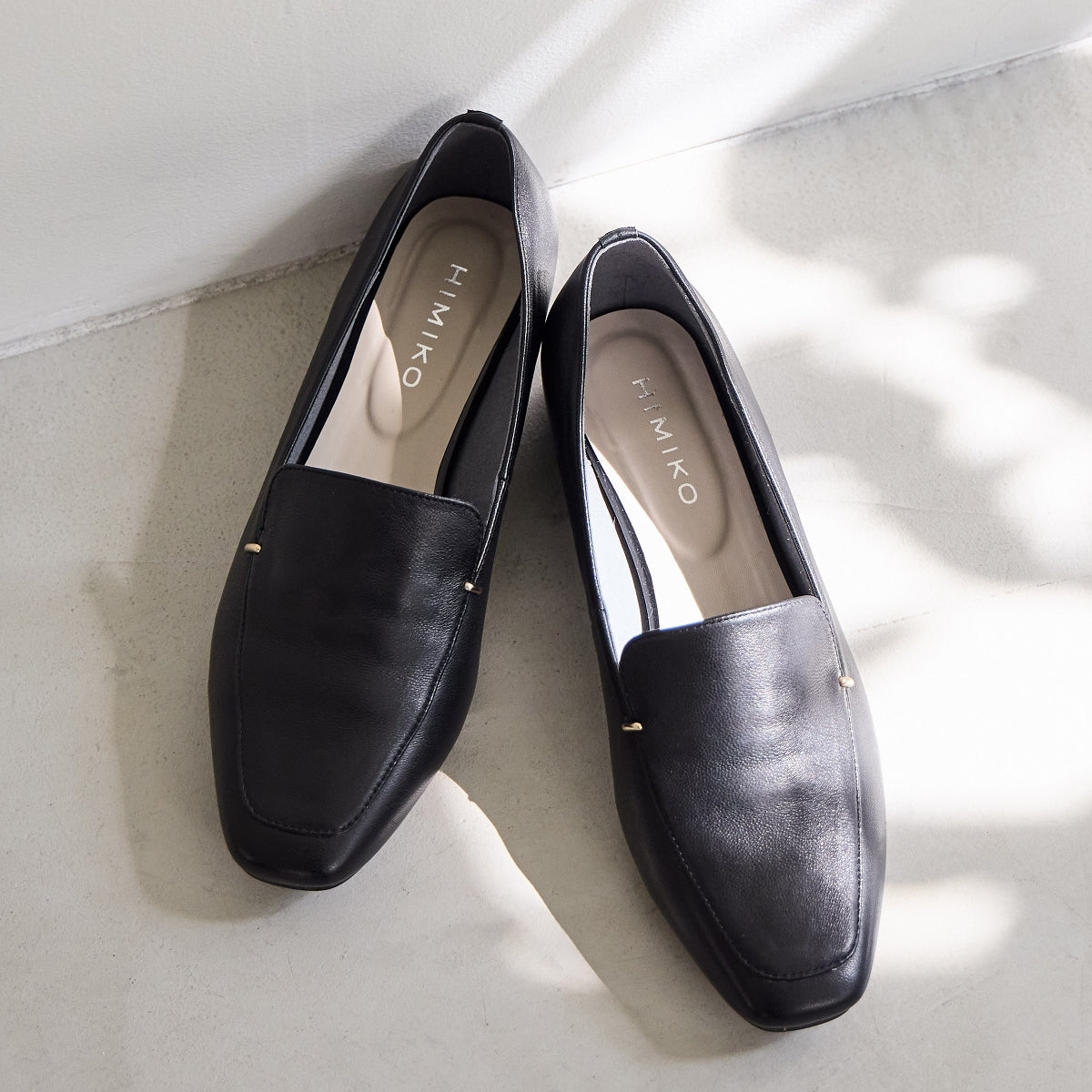 【WEB限定デザイン/再入荷】メタルアクセントローファー/640009