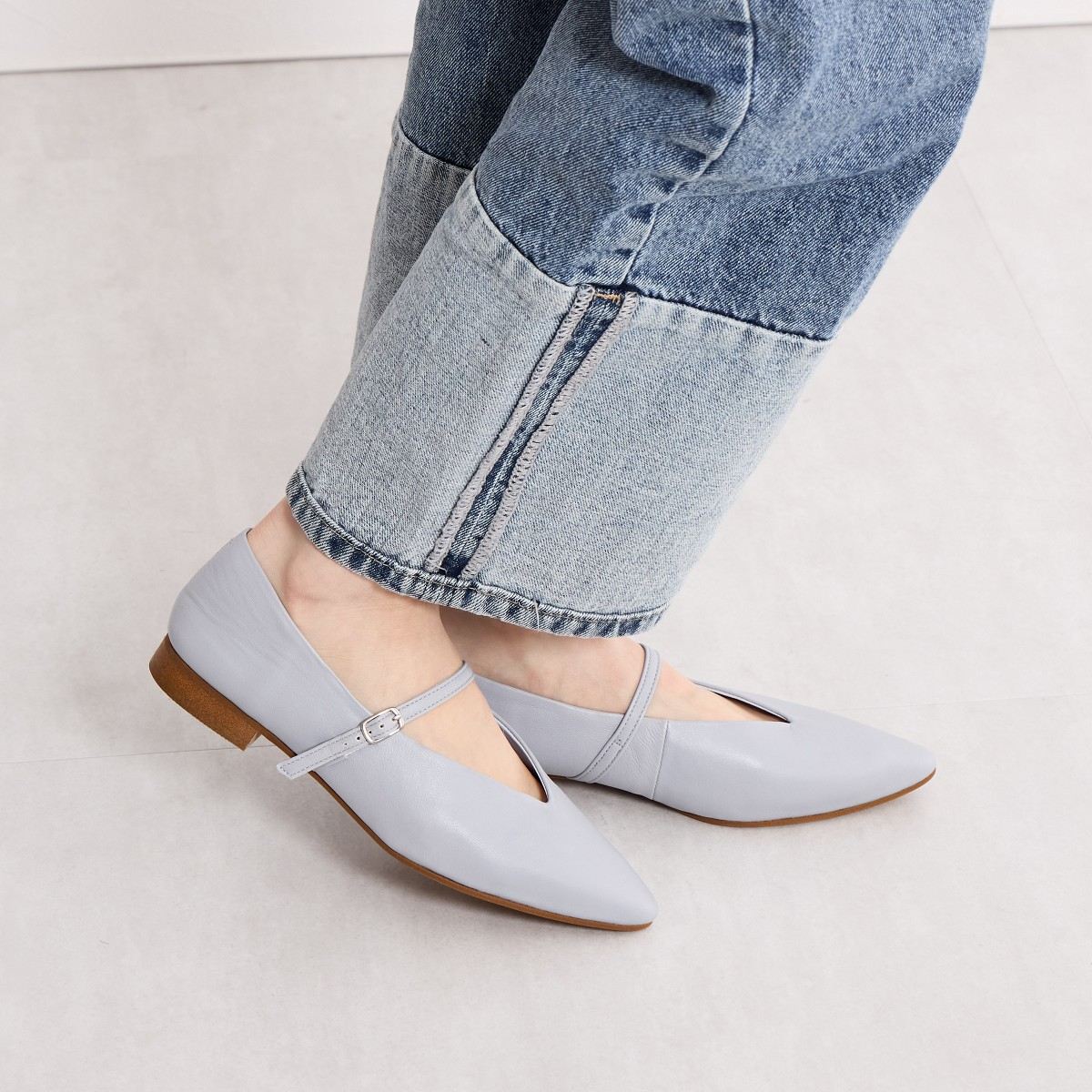 26SS新色追加】メリージェーンフラットパンプス/641307