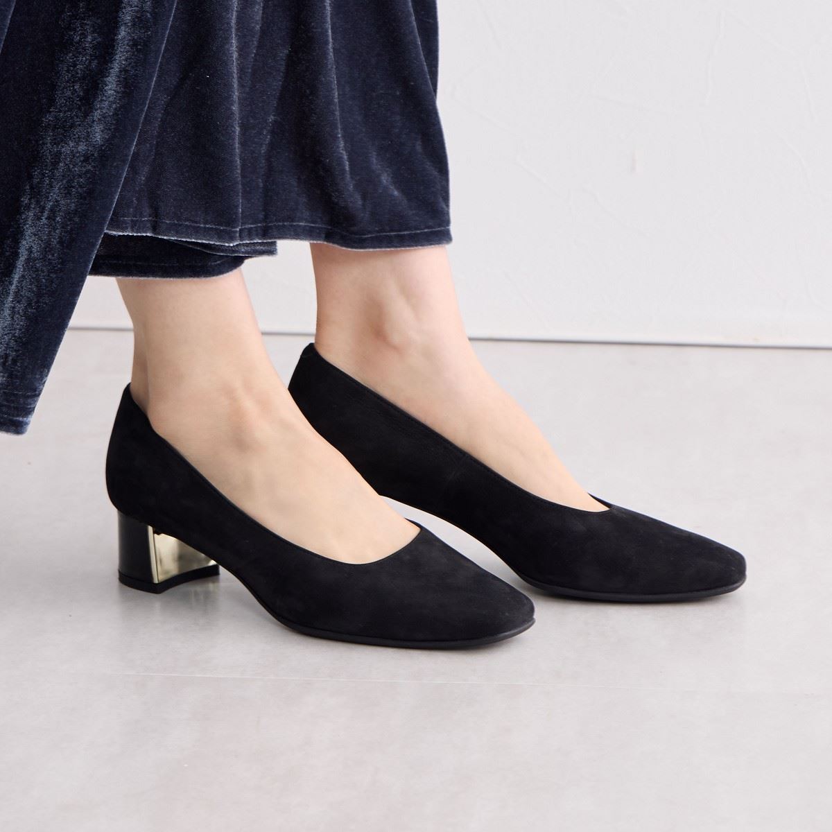 【SALE】スクエアトゥメタルプレートヒールパンプス/641312