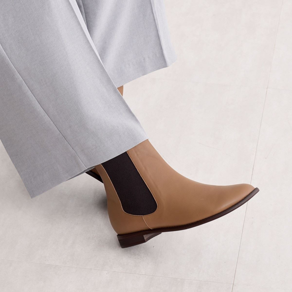 卑弥呼　サイドゴアブーツ　ベージュ ヒミコ 卑弥呼 サイドゴアブーツ/641411 （ブラウン） -靴