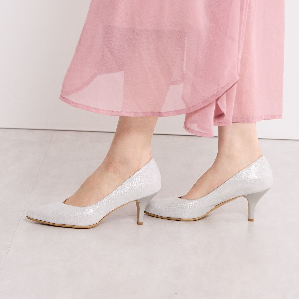 ポインテッドトゥパンプス/643102