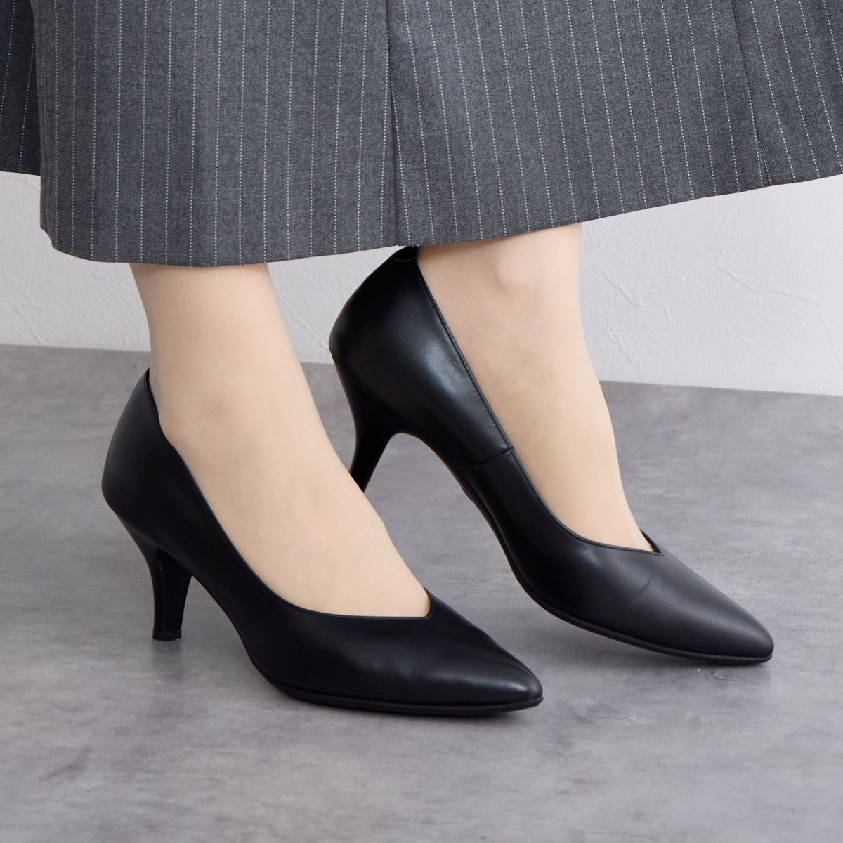 ポインテッドトゥパンプス/643102