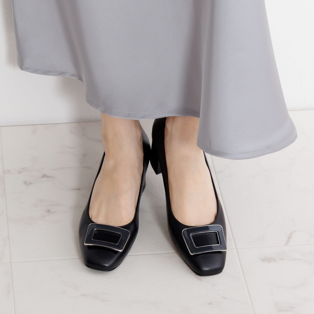 【SALE】スクエアバックルチャンキーヒールパンプス/643103