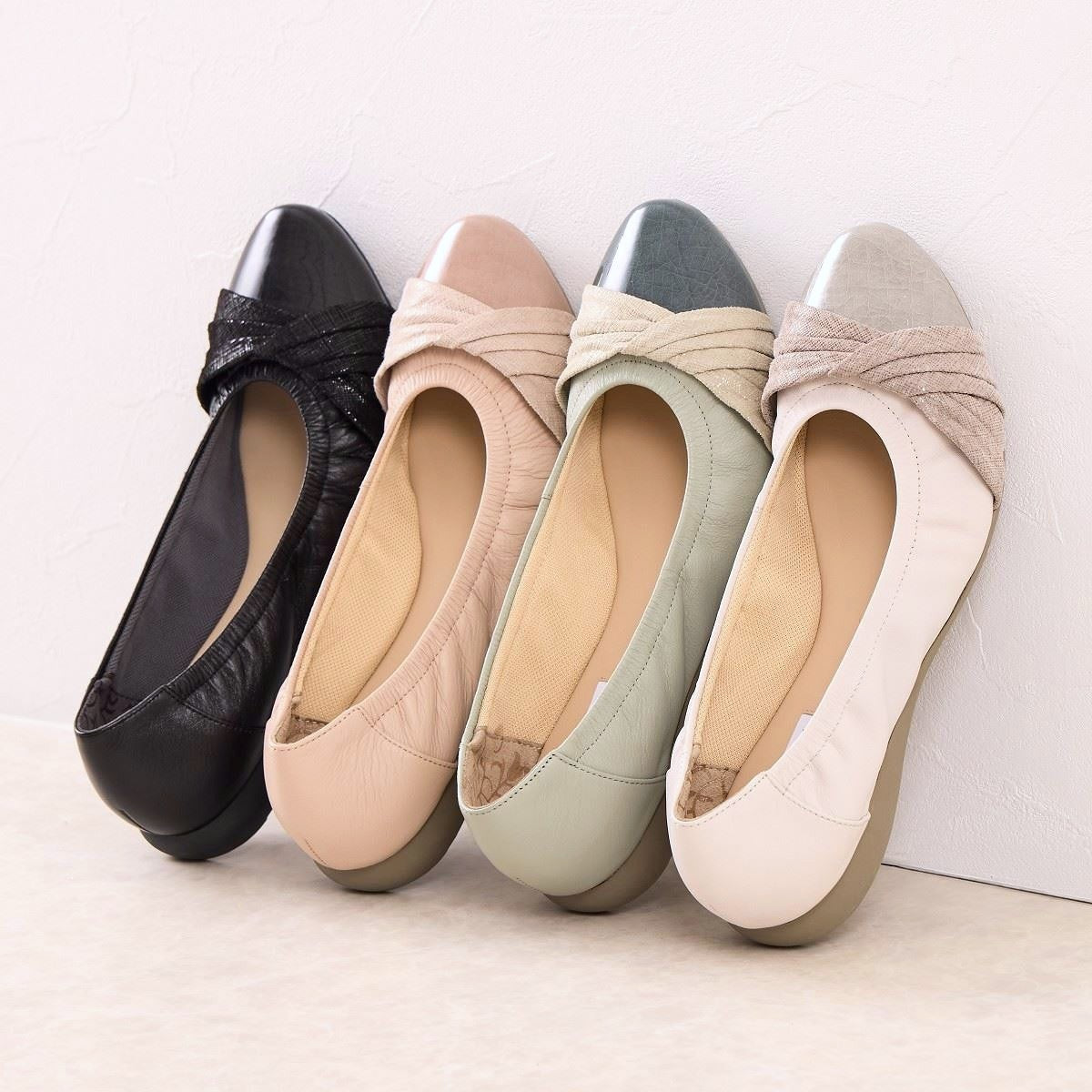 【25AW新色】クロスリボンスニーカーパンプス/643301