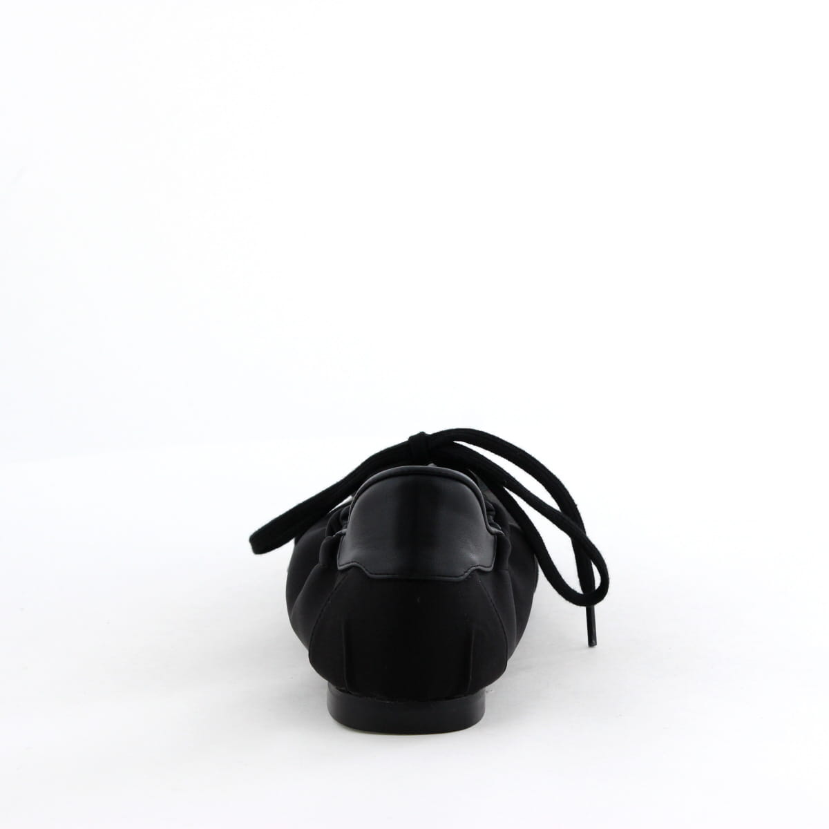 【WEB限定デザイン】バレエコアデザインスニーカー/650302