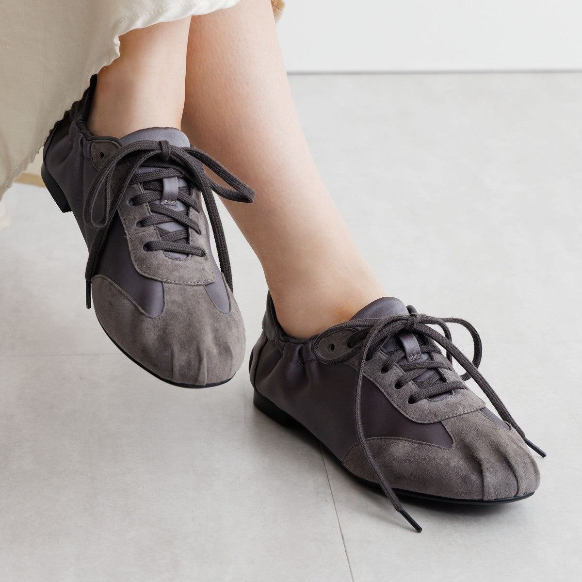 【WEB限定デザイン】バレエコアデザインスニーカー/650302