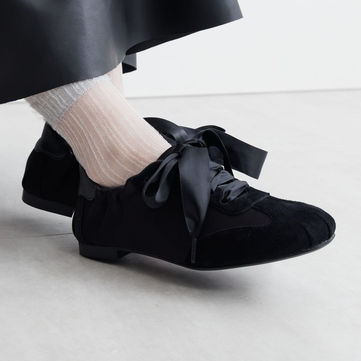 【WEB限定デザイン】バレエコアデザインスニーカー/650302