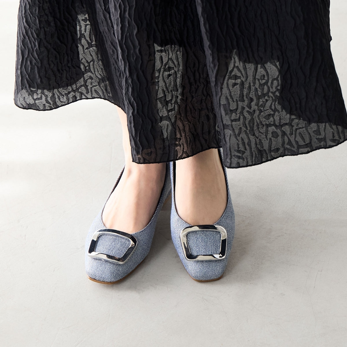 【SALE】スクエアバックルローヒールパンプス/751110