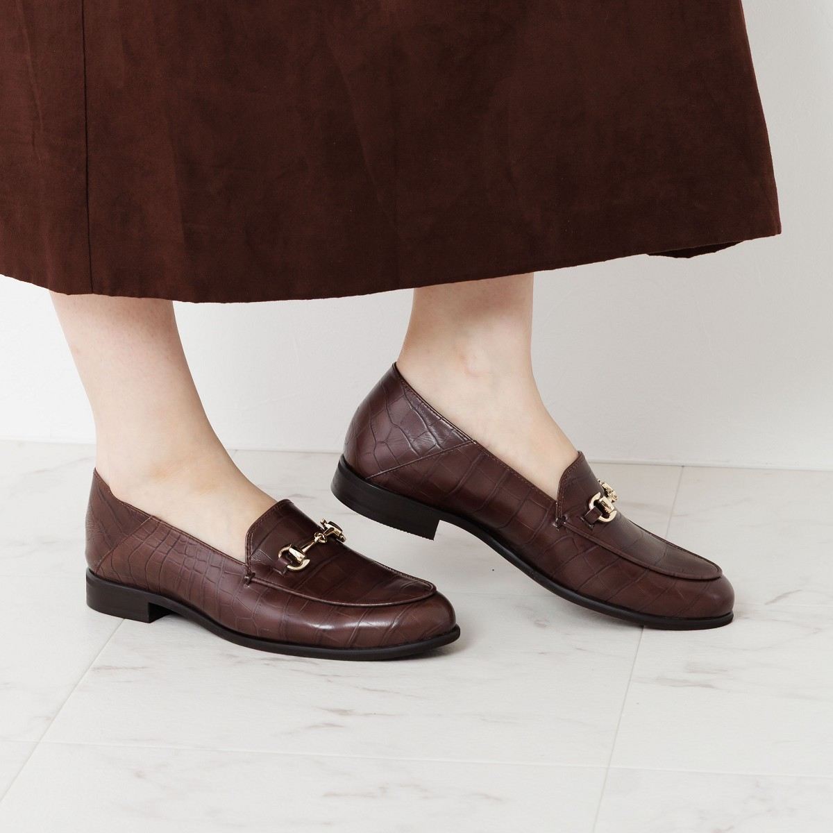 【25AW】バブーシュビットローファー/651304