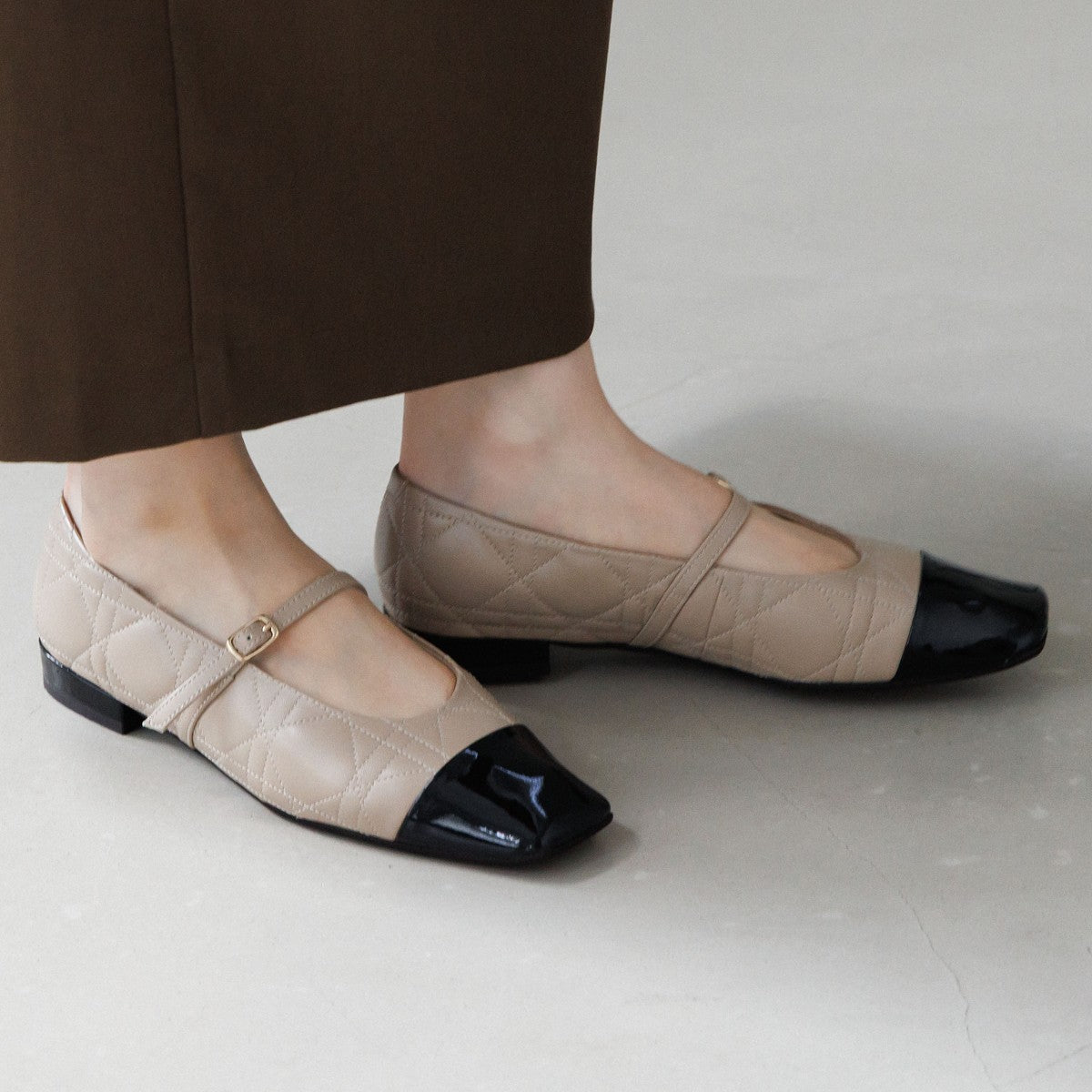 【25AW】キルティングレザーメリージェーンパンプス/651311