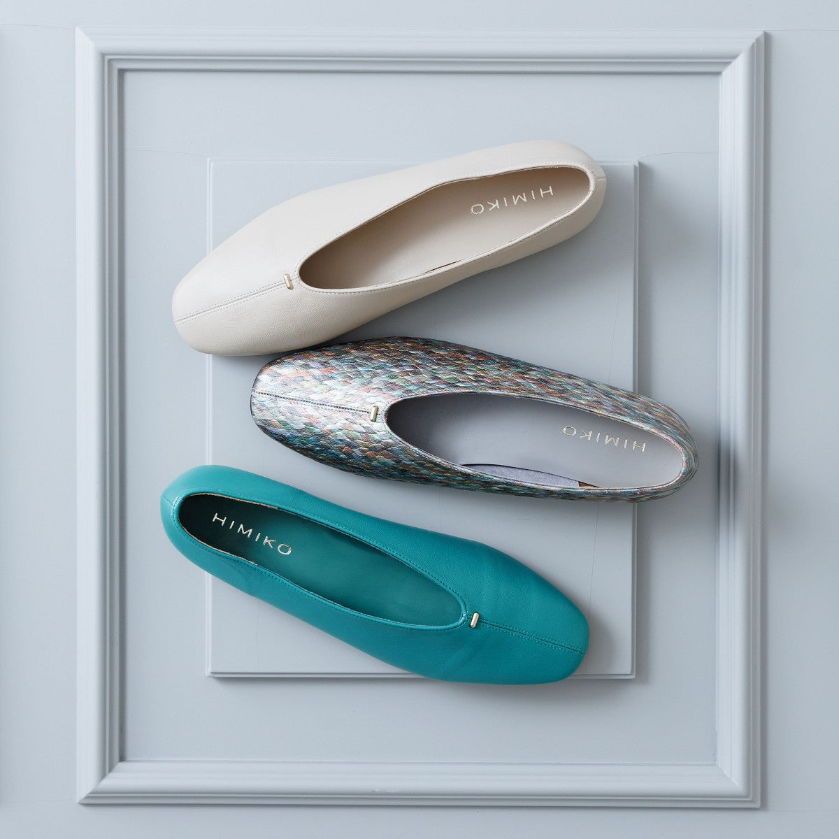 【26SS新色追加】メタルポイントフラットパンプス/651326