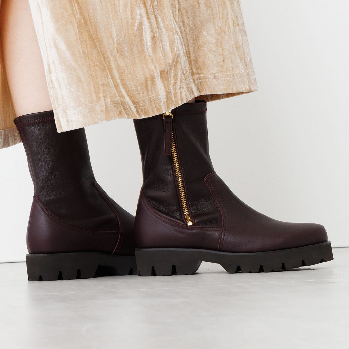 《予約/12月上旬入荷予定》トラックソールサイドジップストレッチブーツ/651403