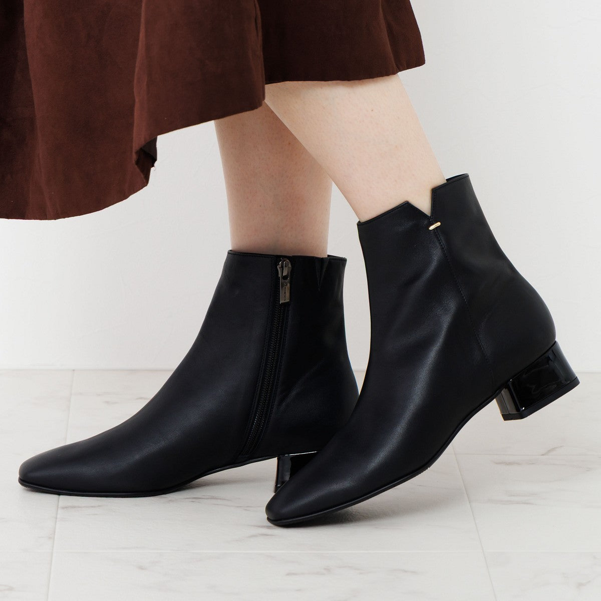 【25AW】サイドカットメタルポイントブーツ/651412