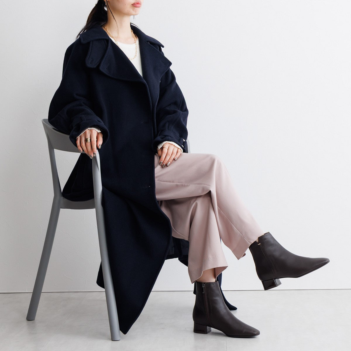 【25AW】サイドカットメタルポイントブーツ/651412