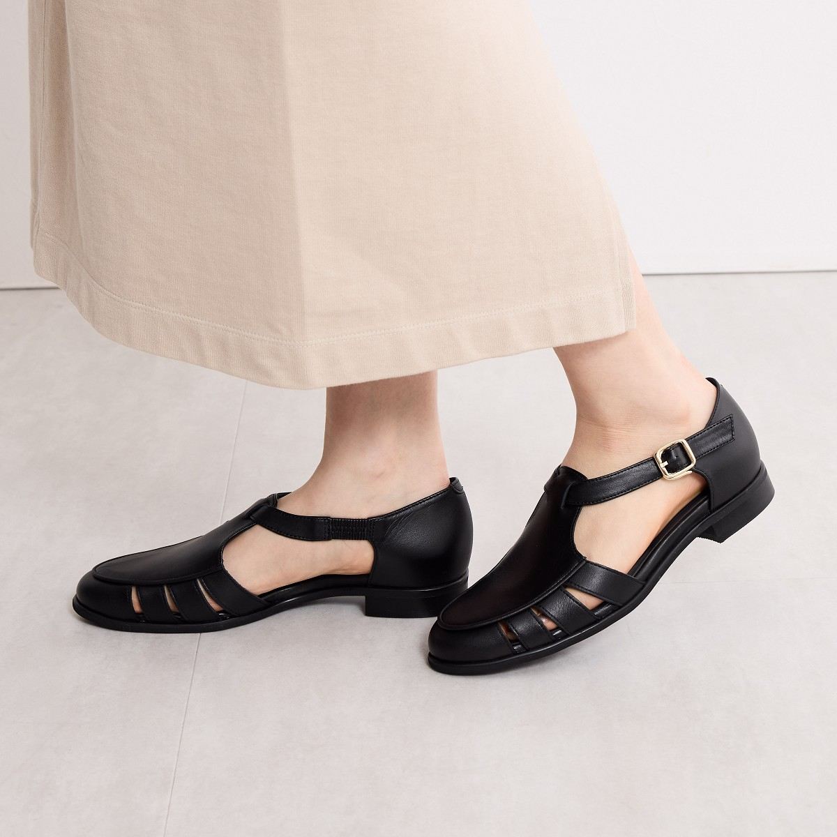 【SALE】Tストラップグルカシューズ/651502