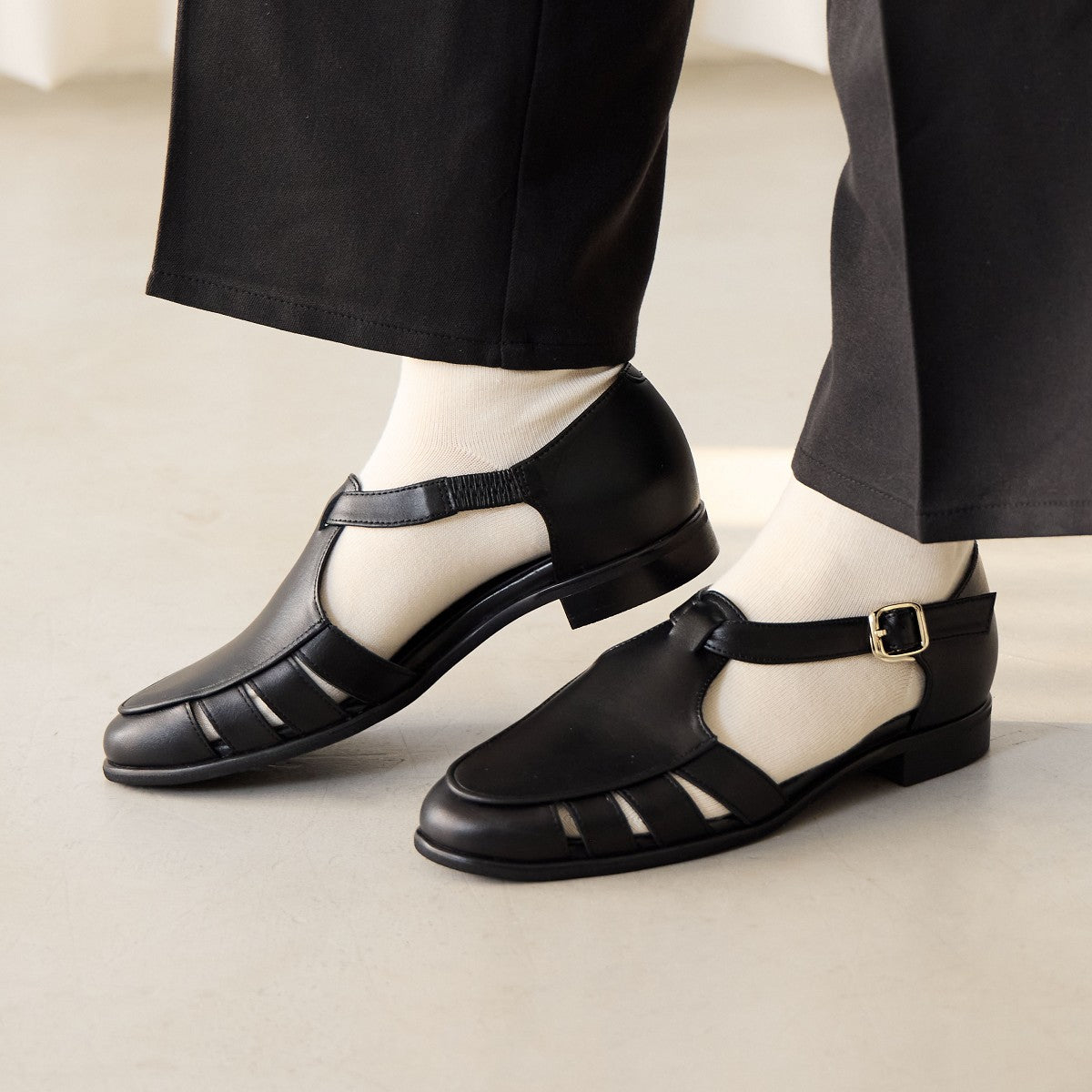 【SALE】Tストラップグルカシューズ/651502