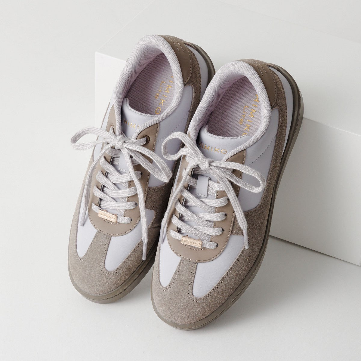 【25AW新色】スエードコンビコートソールスニーカー/657101