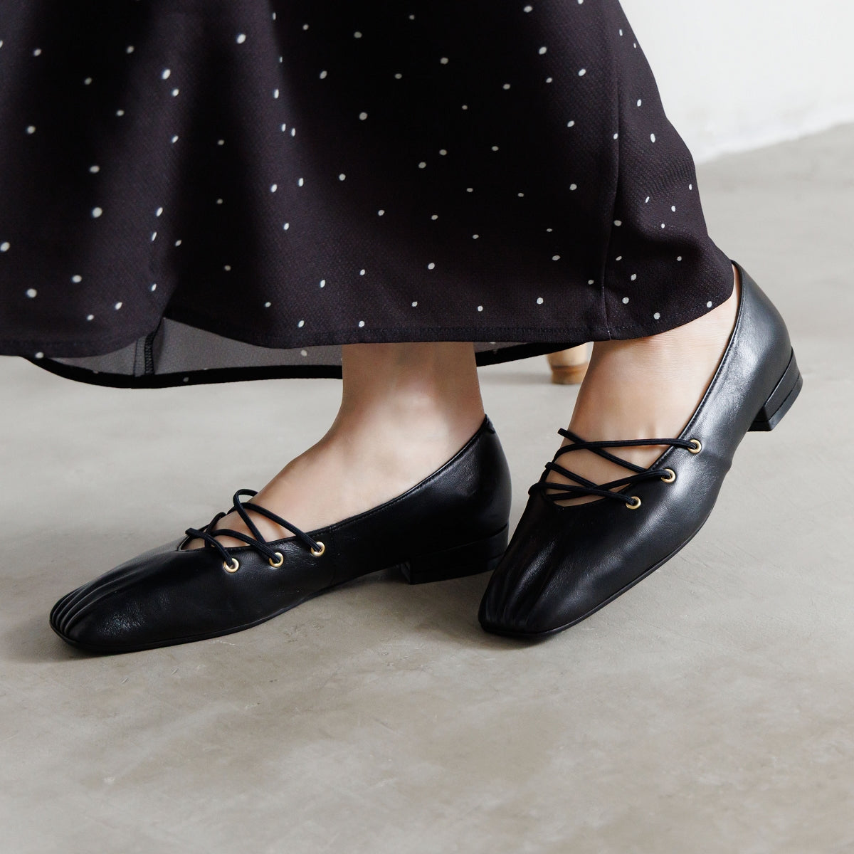 26SS】クロスゴムフラットパンプス/661106