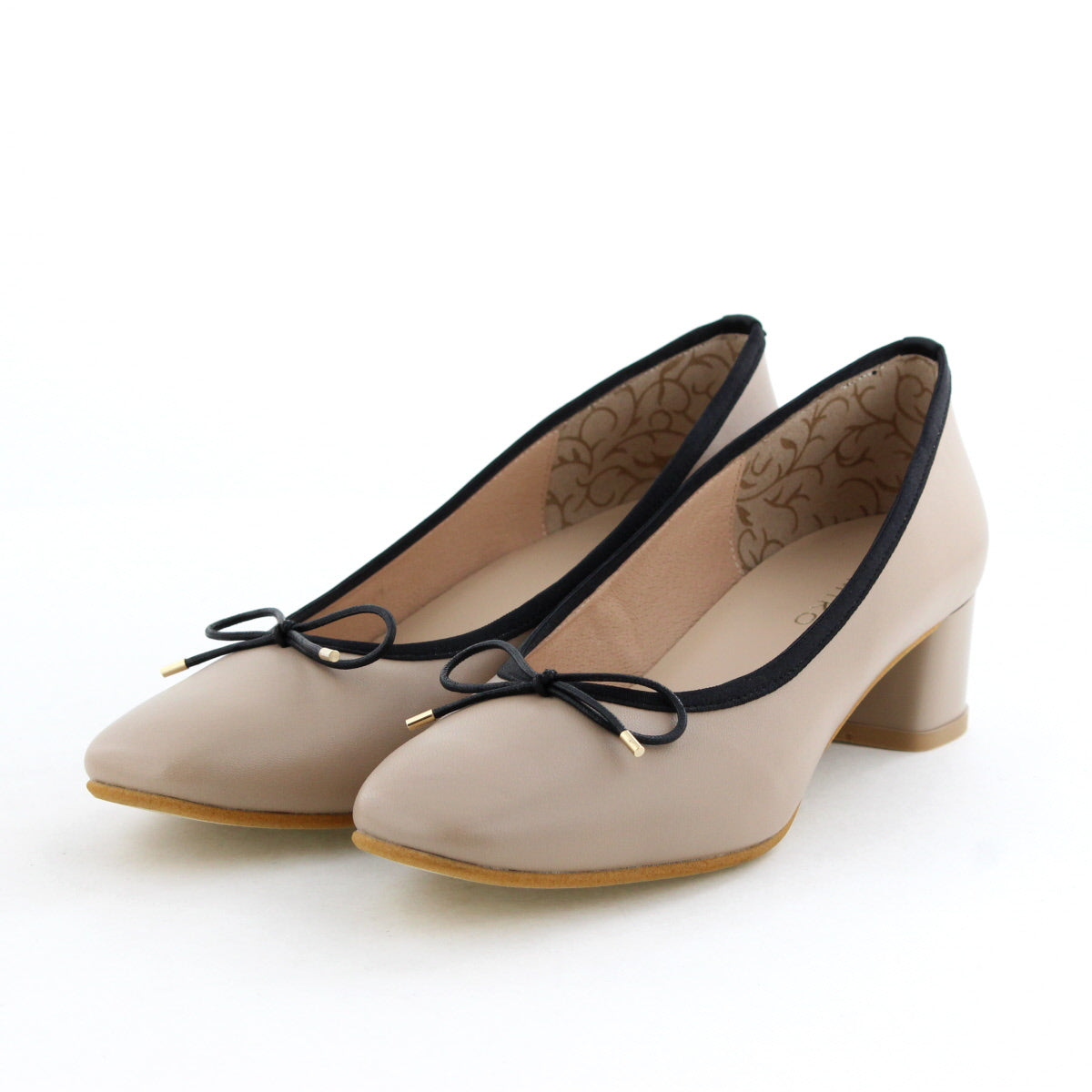 《予約/4月中旬入荷予定》4cmヒールバレエパンプス/661110