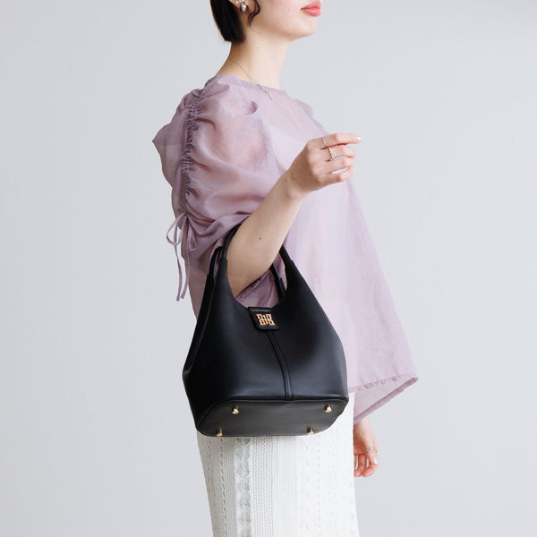 【26SS】シグネチャーハンドバッグ/661181