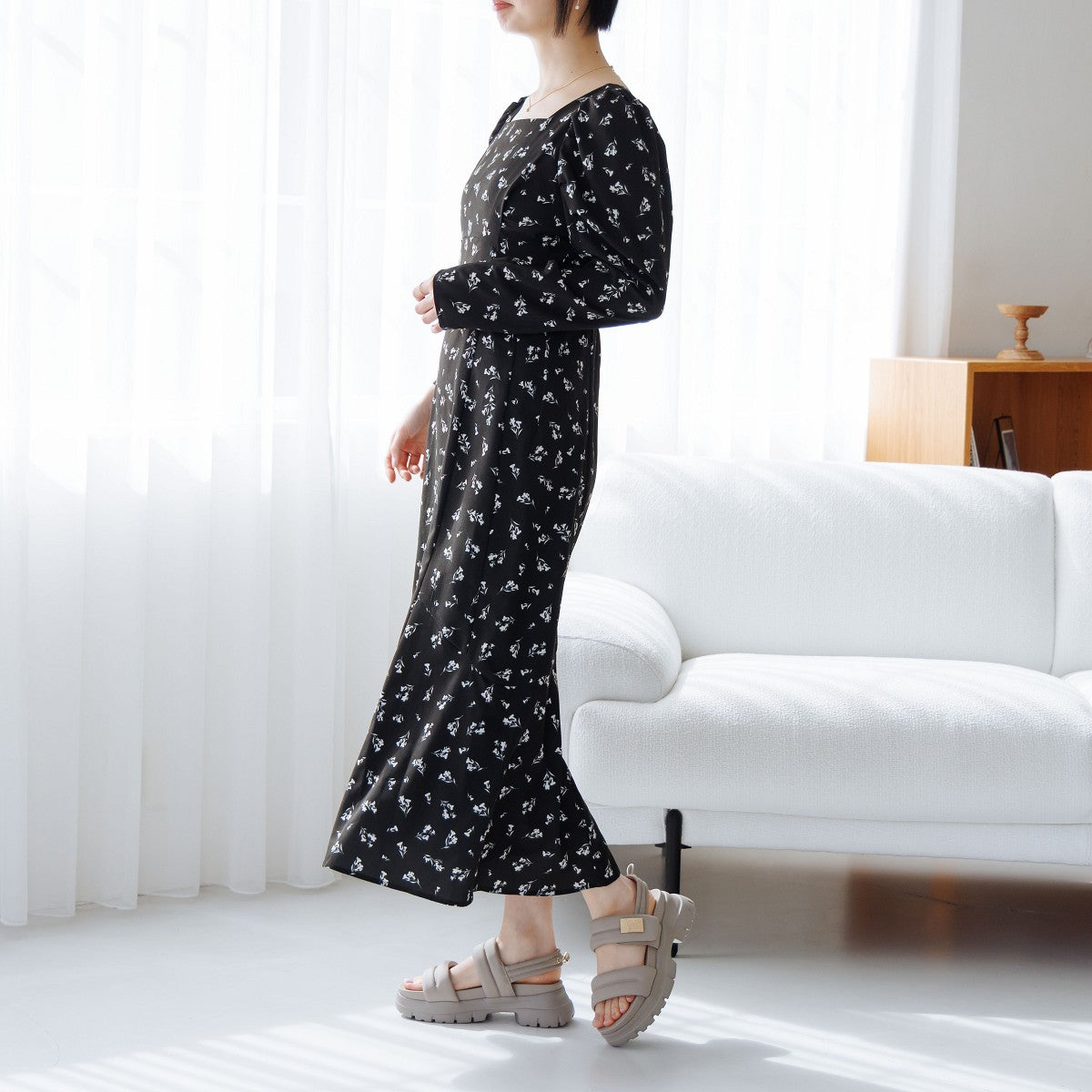 《一部予約/6月下旬入荷予定》【26SS/再入荷】厚底パデットサンダル/661201