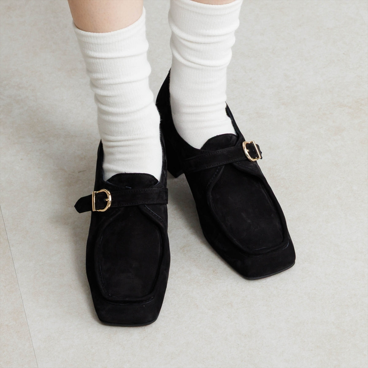 《予約／10月中旬入荷予定》【26AW】5cmヒールモカデザインシューズ/661311