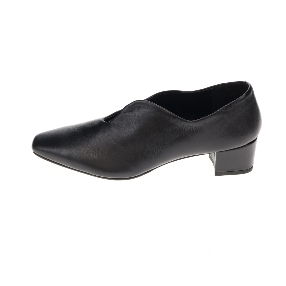 《予約／10月上旬入荷予定》【26AW】Uカットハイバンプシューズ/661313