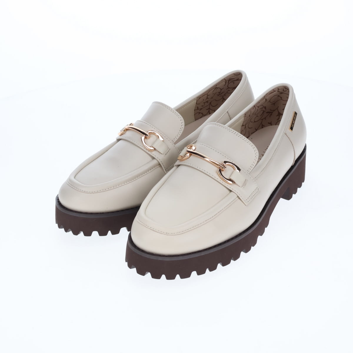 《予約／9月中旬入荷予定》【26AW】トラックソールビットローファー/661322