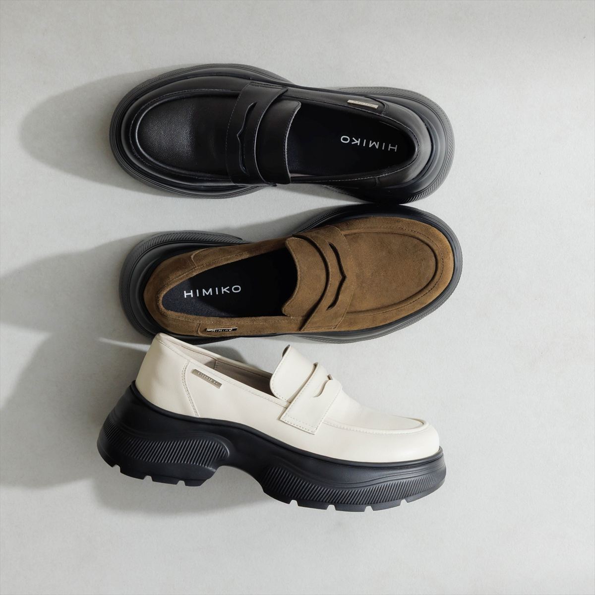 《予約／10月中旬入荷予定》【26AW】スポーティーソールローファー/661336