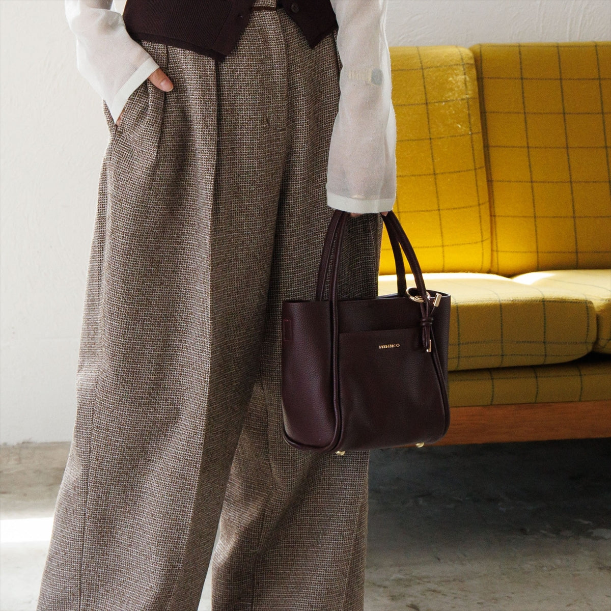 【26AW】バックチャーム付き 2WAYミニトートバッグ/661381