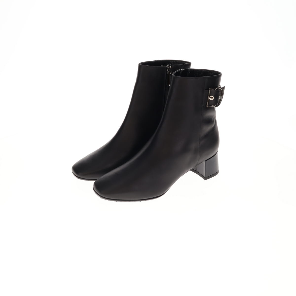 《予約／9月下旬入荷予定》【26AW】サイドモチーフバックルブーツ/661408