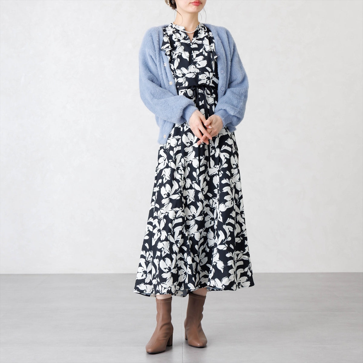 《予約／11月上旬入荷予定》【26AW】バックジップシープレザーストレッチブーツ/661413