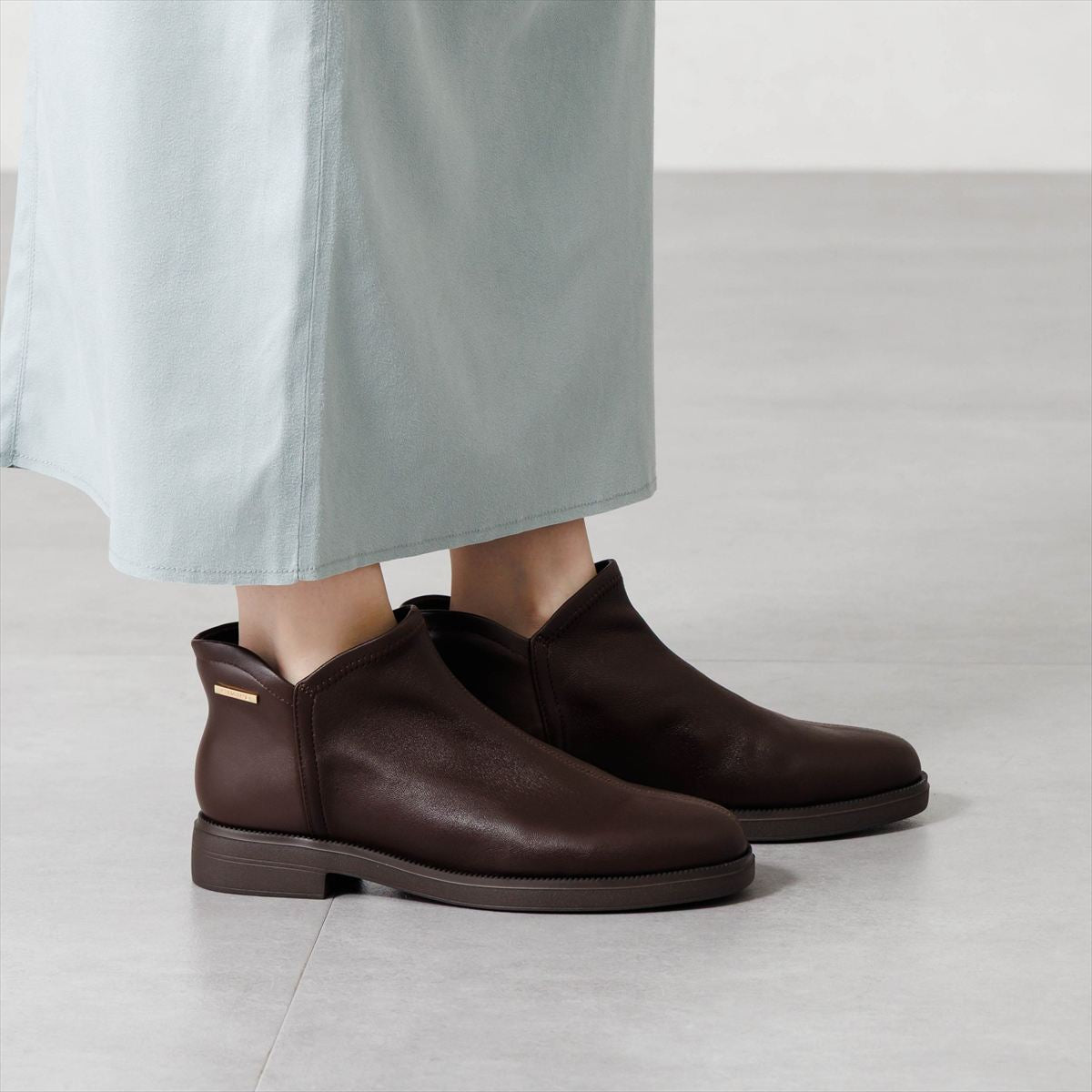 【26AW】【瞬間フィット】ハンズフリーショートブーツ/661421