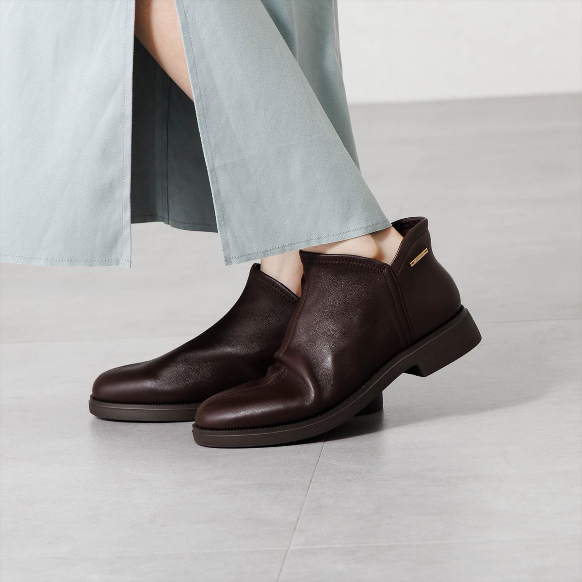 【26AW】【瞬間フィット】ハンズフリーショートブーツ/661421