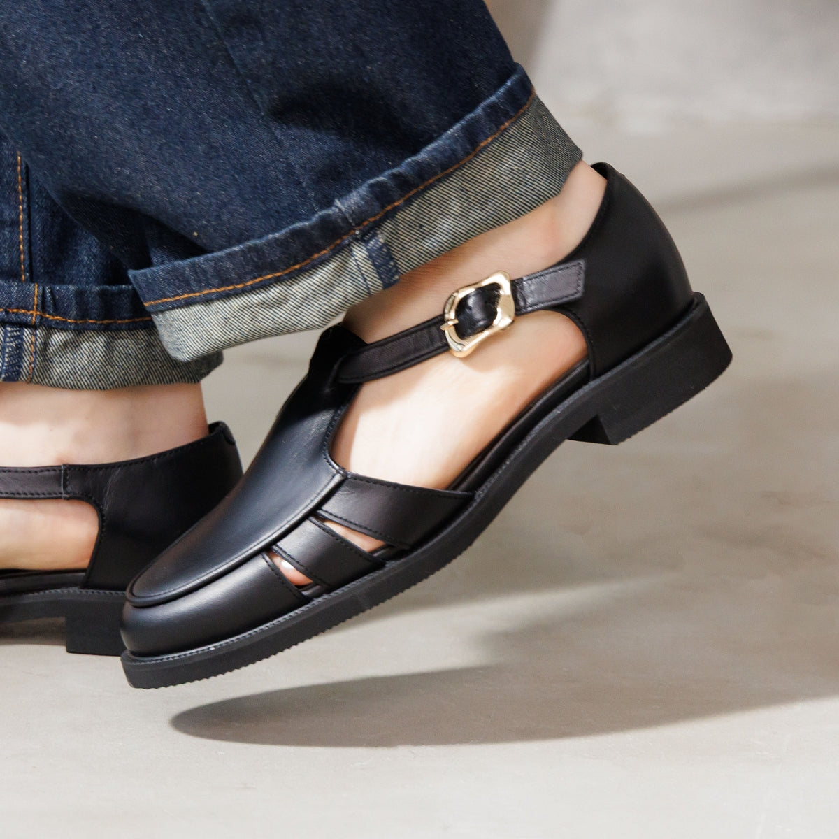 《予約/4月中旬入荷予定》ラウンドトゥグルカシューズ/661502