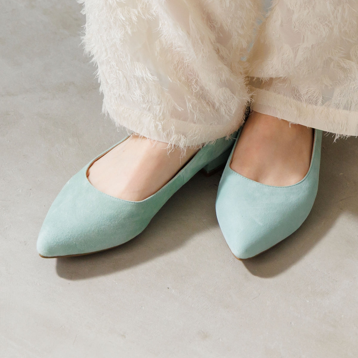 【26SS／跳べるパンプス】ポインテッドトゥフラットパンプス/663105