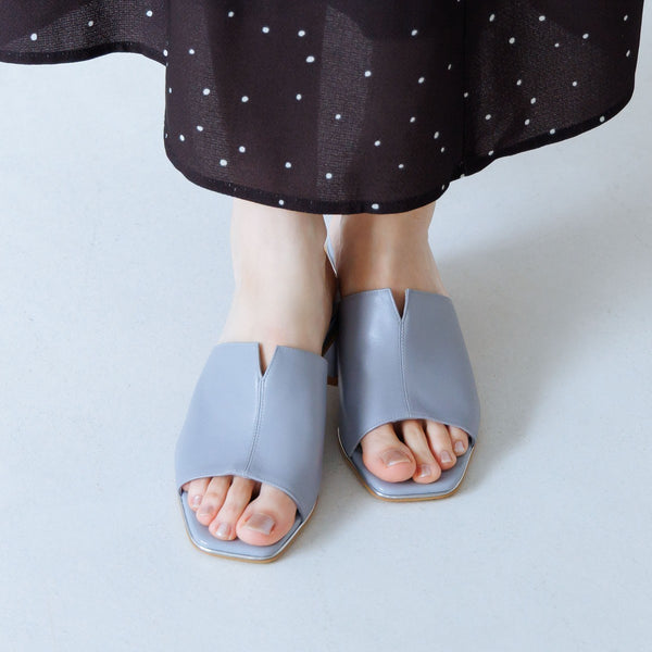 【SALE】【26SS】Vカットミュールサンダル/663202