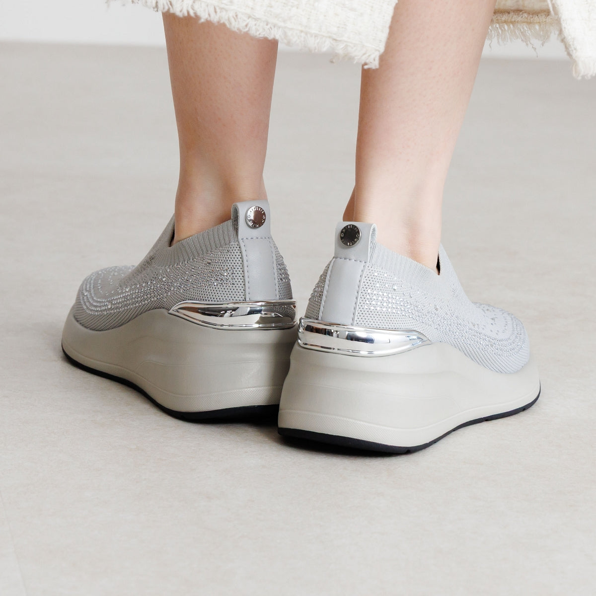 【26SS】ニットヒールアップスニーカー/667101