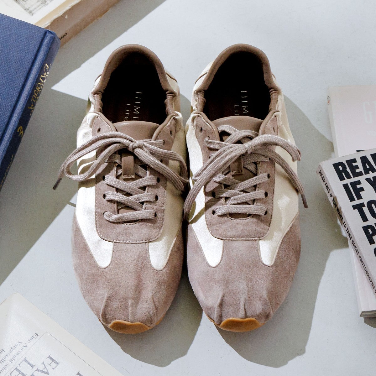 【26SS】2WAYレースフラットスニーカー/667102