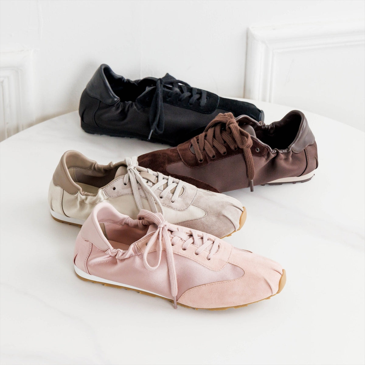 【26AW】2WAYレースフラットスニーカー/667102