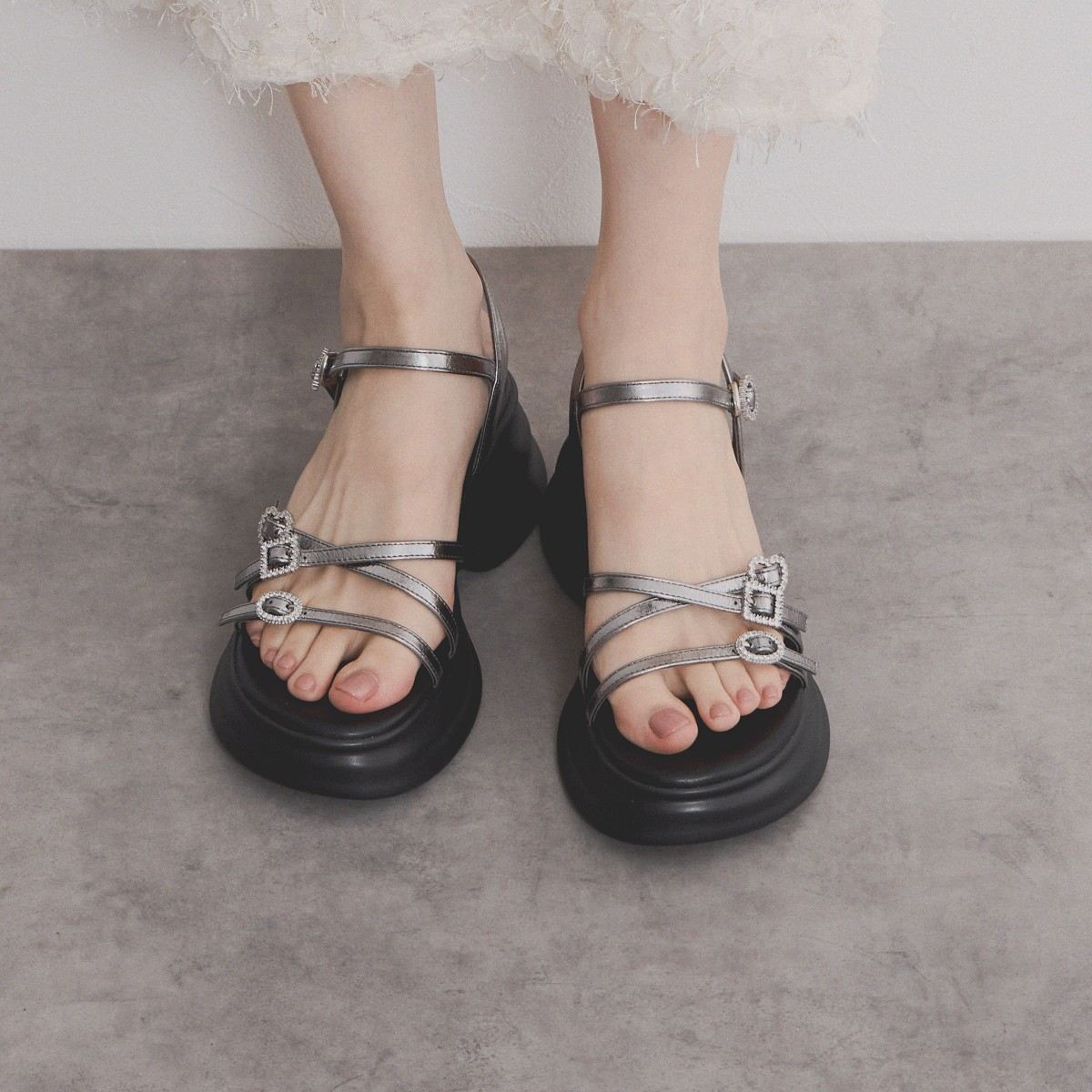 *極小入荷☆*【CHANEL】秋冬限定 ストラス付きサンダル 210.jpg
