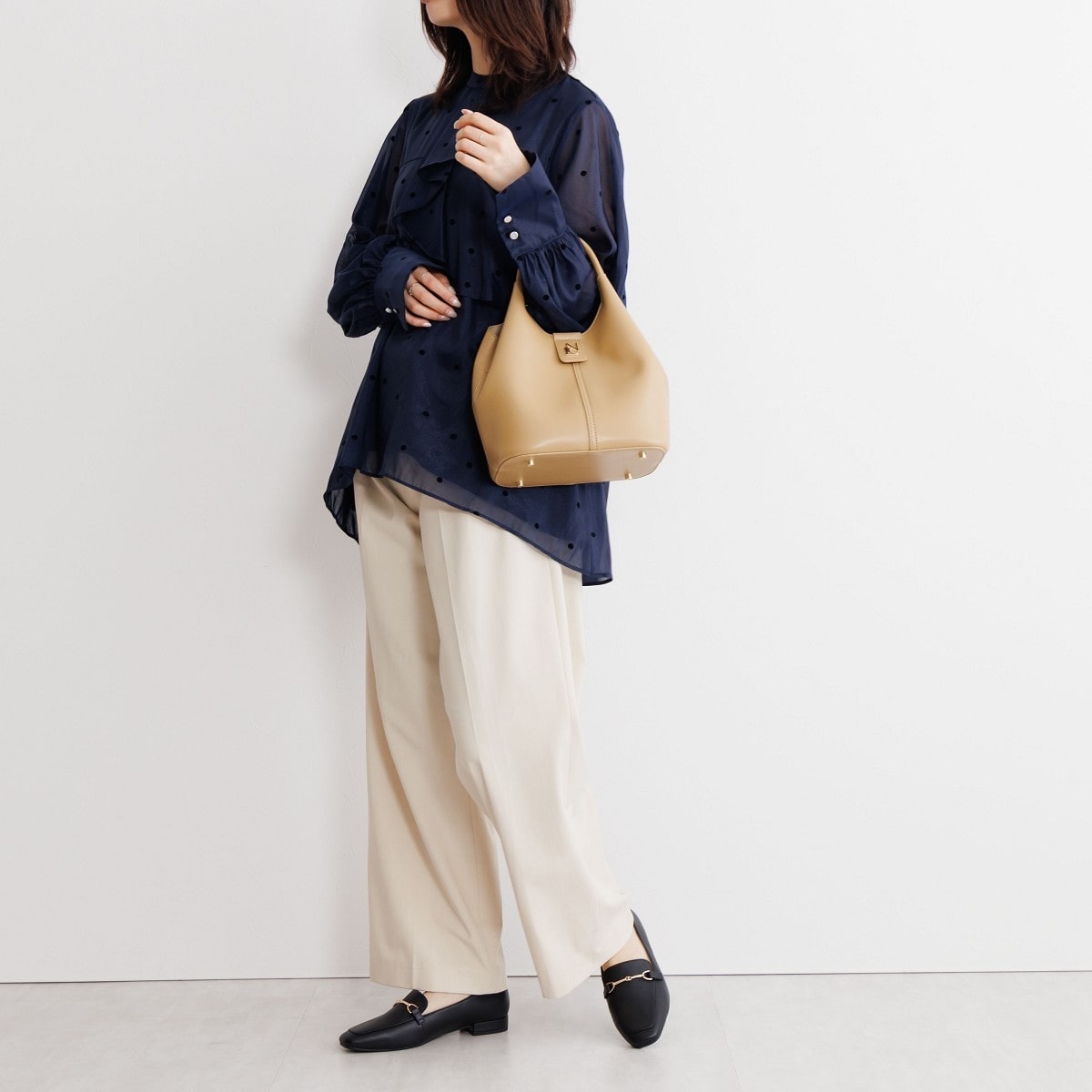 25SS】【WEB限定デザイン】ビットモチーフローファー/640003