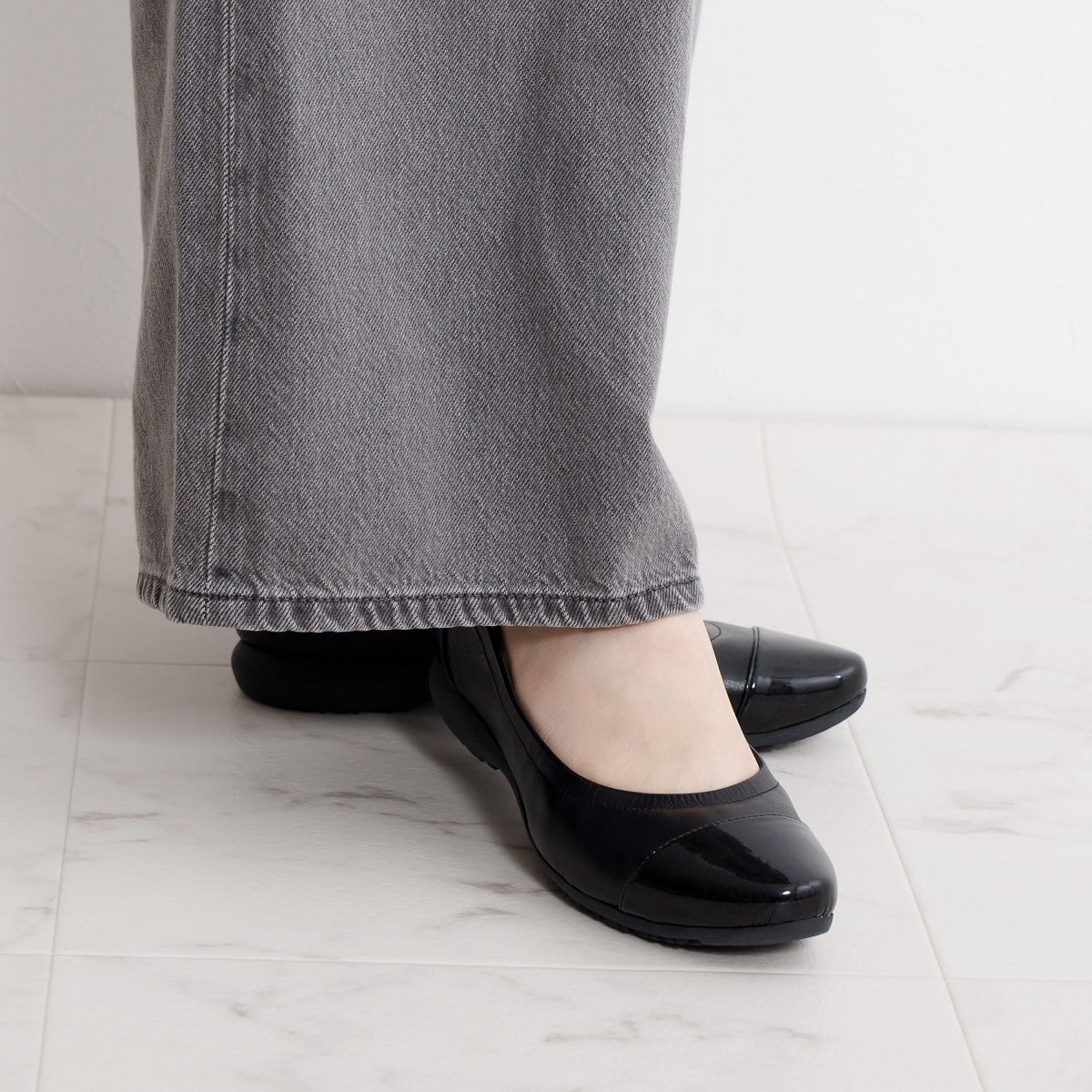 再入荷】【WEB限定デザイン】プレーンスニーカーパンプス/643150