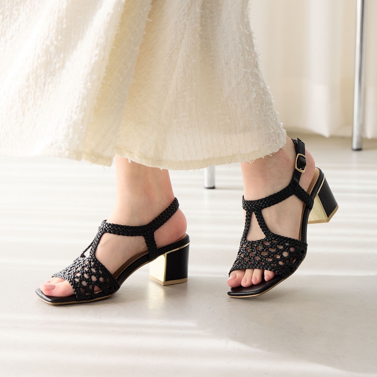 特別価格】【25SS】メッシュサンダル/651223 | 卑弥呼公式サイト